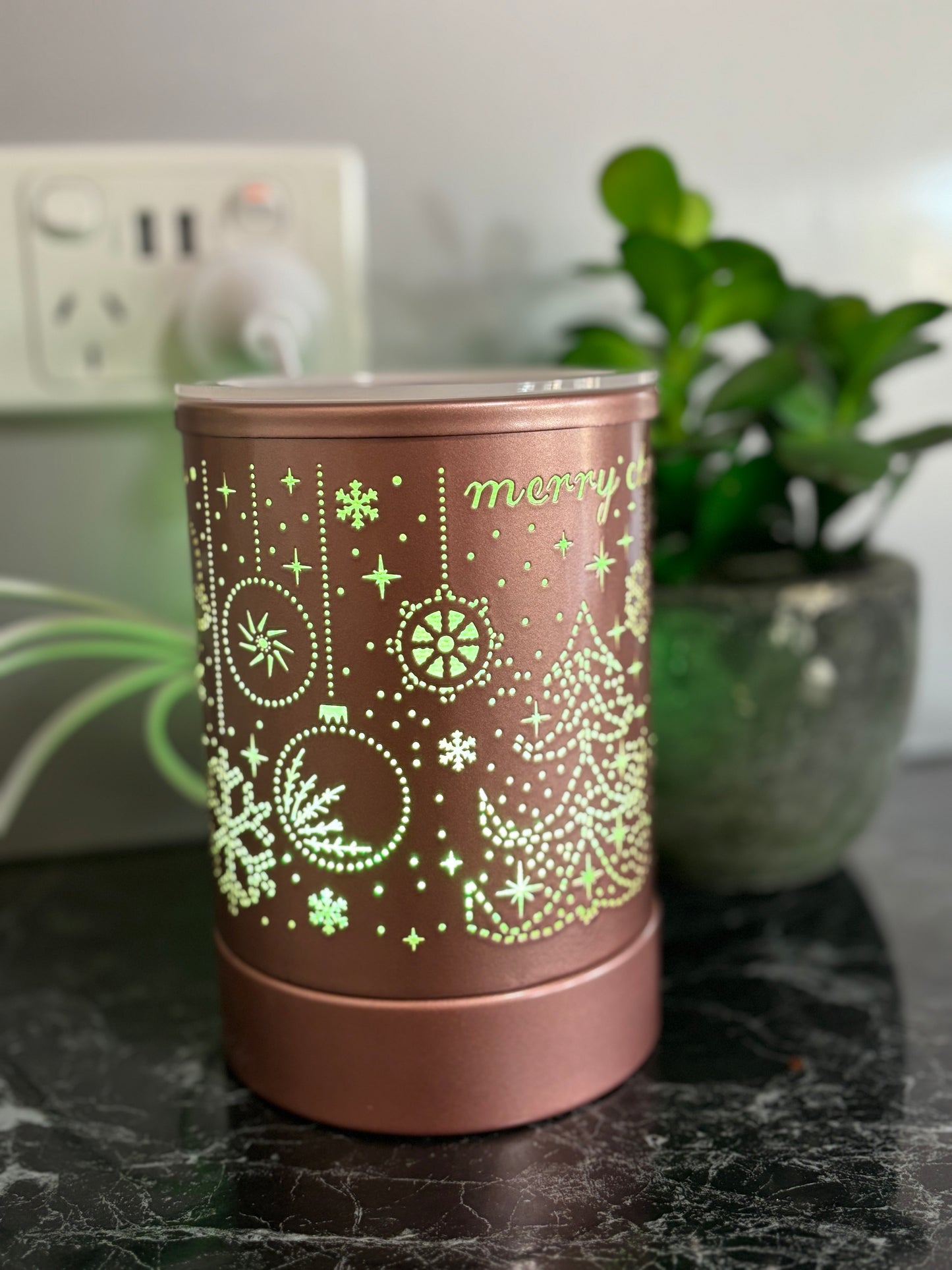 Christmas Cheer Wax Melter